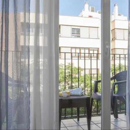 Cozy Flat Near Torres De Serrano Modalidad 11 Noches Minimo O Mas Διαμέρισμα Βαλένθια