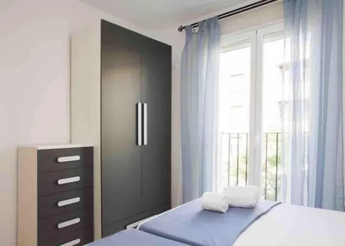 Cozy Flat Near Torres De Serrano Modalidad 11 Noches Minimo O Mas * バレンシア